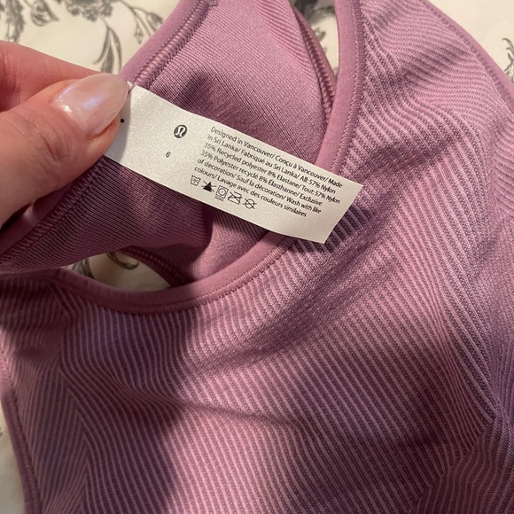 Lululemon Ebb to Train Sports Bra - Picture 6 of 6